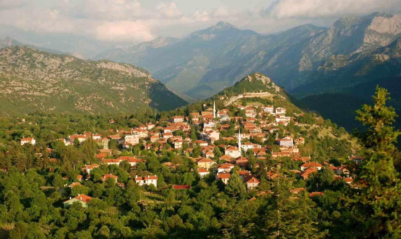 Antalya İbradı İlçesi RS Servis ProSer Otomobil Hasar Yönetimi