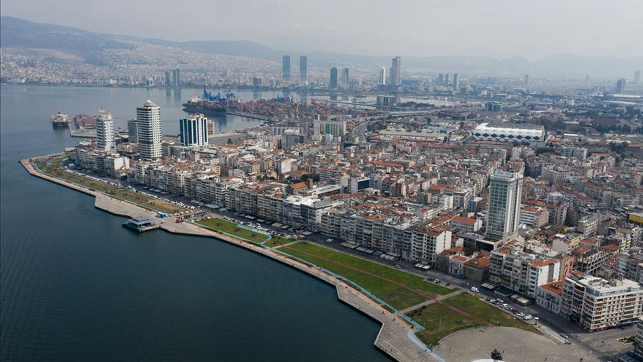 İzmir İli RS Servis ProSer Otomobil Hasar Yönetimi